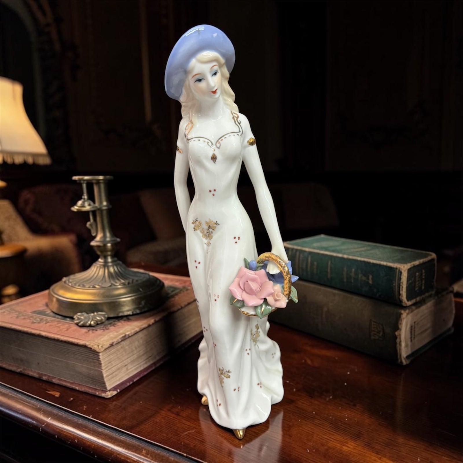 Bleu Blanc Porcelain Figurine – Fine Detailed Design