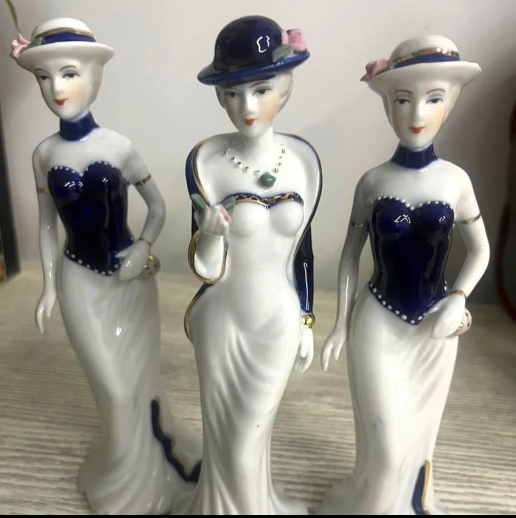 Bleu Blanc The Lady Club: Porcelain Statues