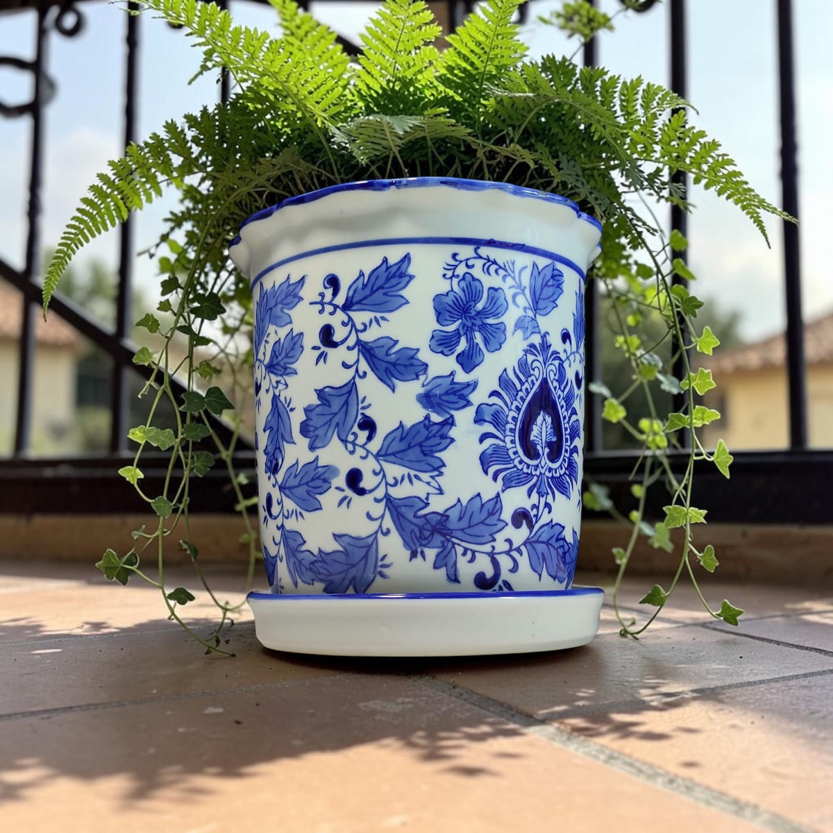 Stamped Bleu Blanc Chinoiserie Porcelain Cachepot with Matching Saucer