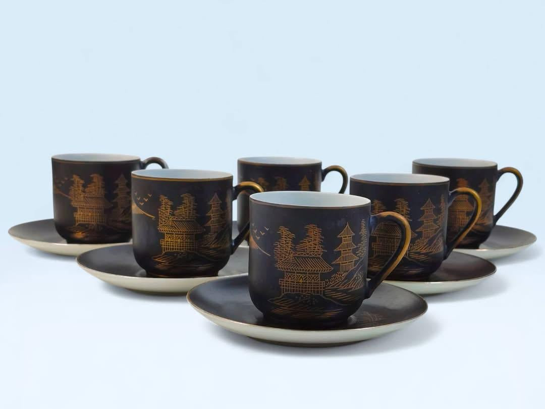 Japanese Chinoiserie Porcelain Coffee Set – Miniature & Gold Detailing – Queen Portrait – 15 Pieces