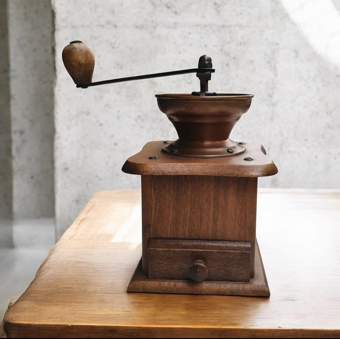 Dutch Wooden Grinder with Brass