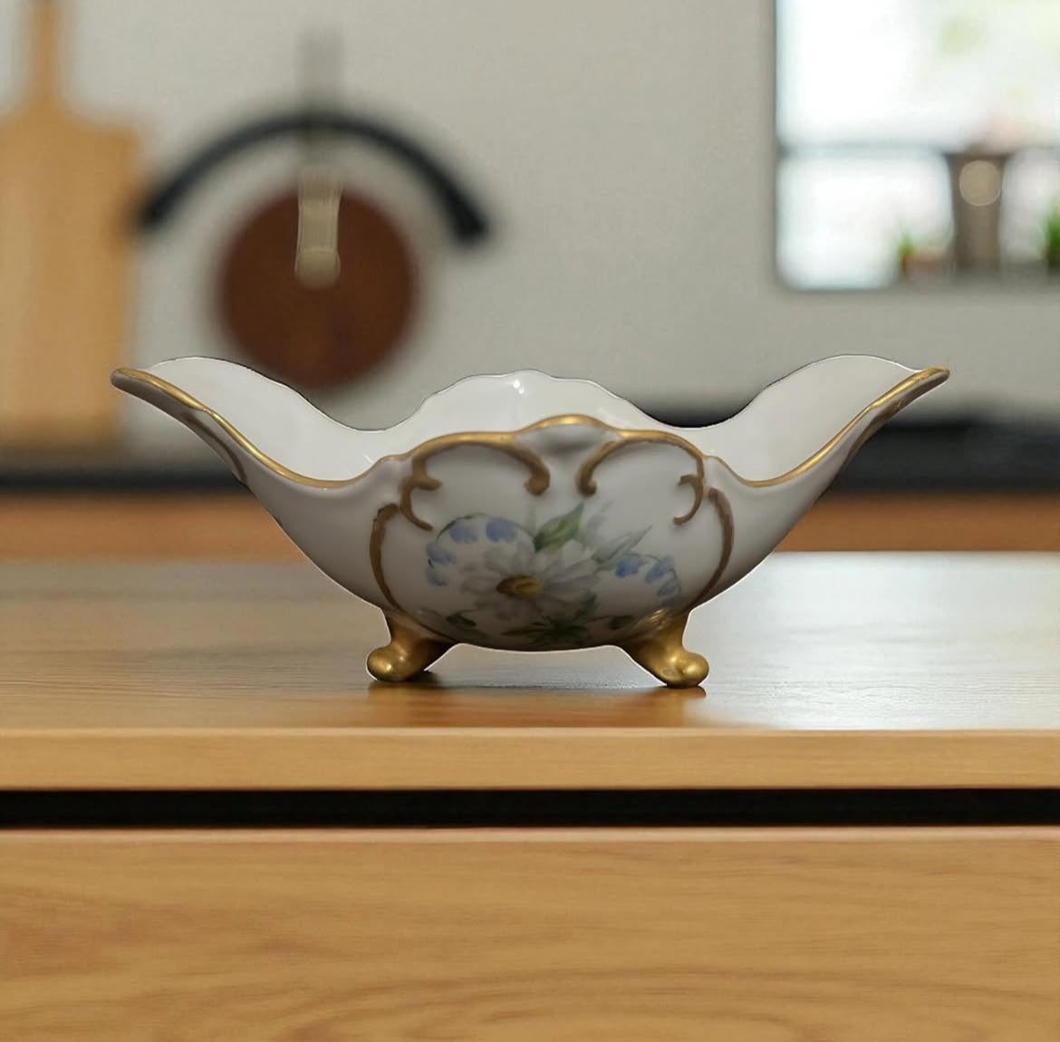 Hand-Painted Porcelain Jardinière – Multicolor Floral Design