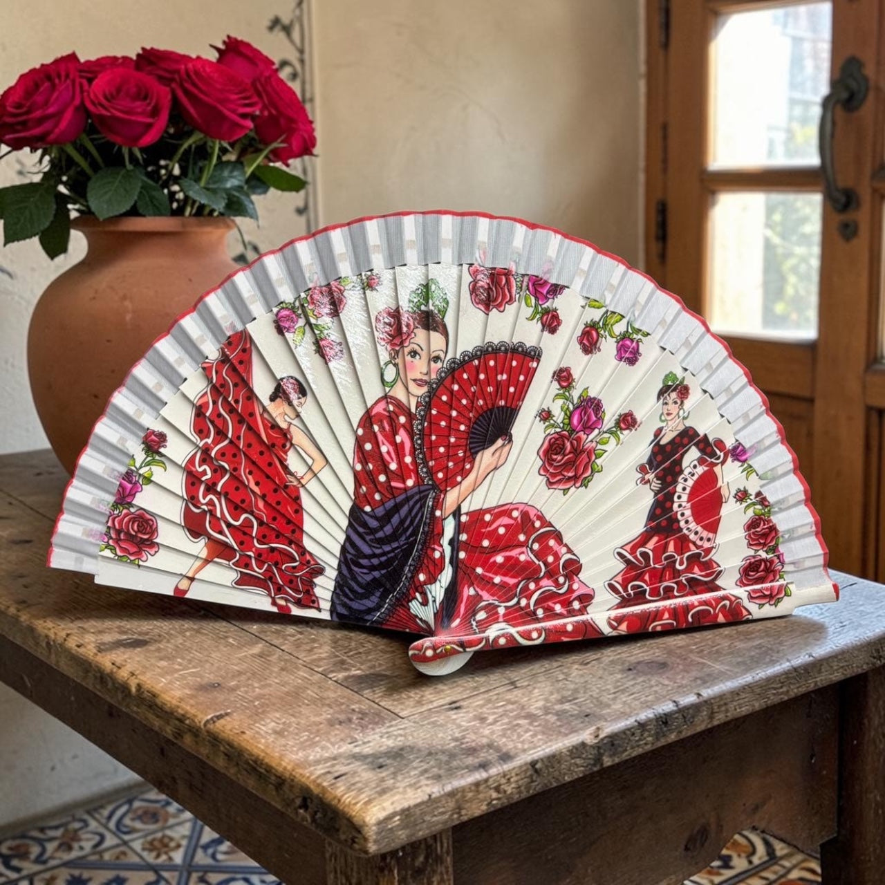 Spanish Themed Hand Fan – Flamenco Dancers Design – Decorative & Elegant