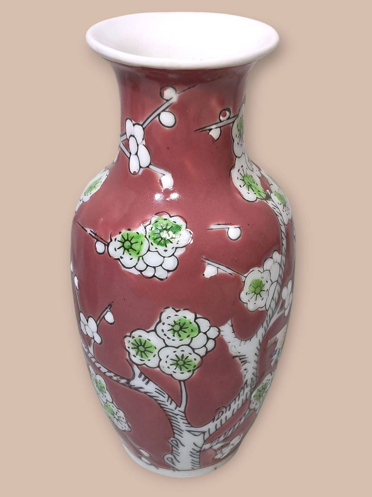 Pair of Chinoiserie Vases – Floral Engraving