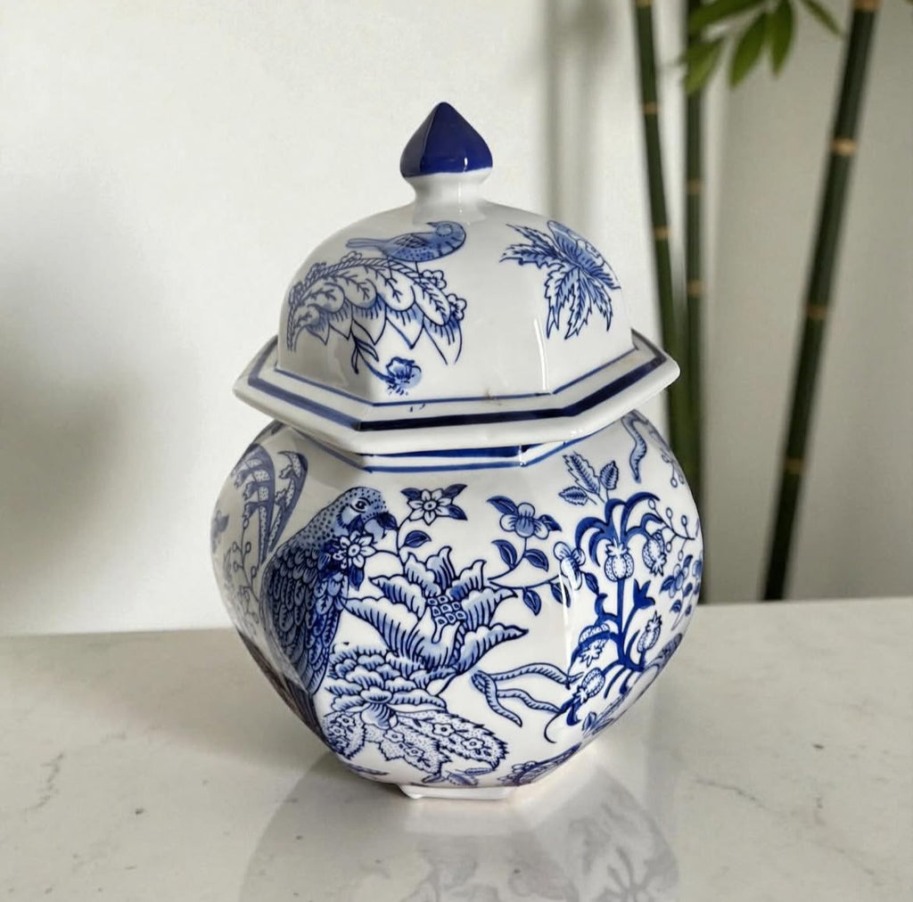 Bleu Blanc Hand-Painted Potiche with Parrot & Floral Motifs