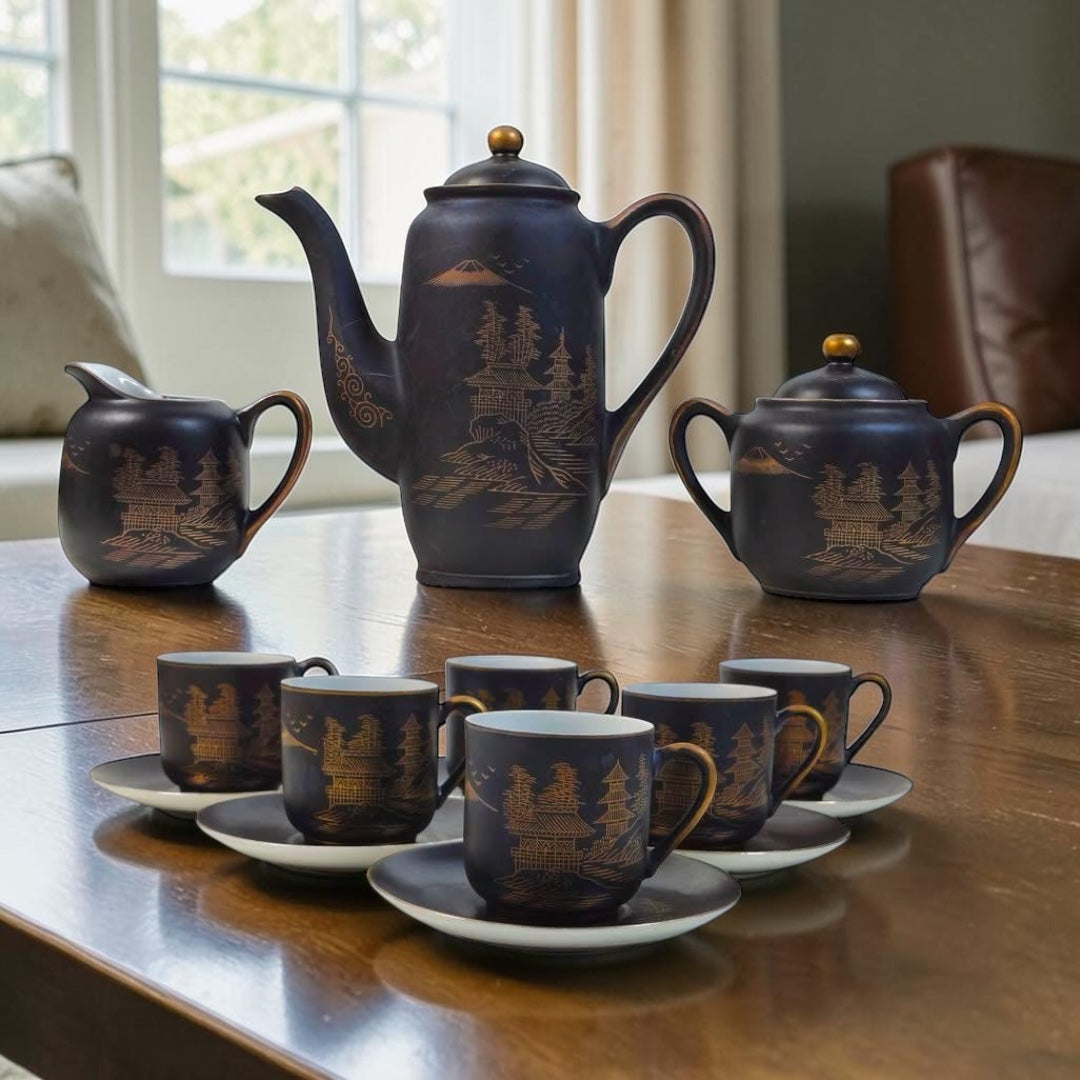 Japanese Chinoiserie Porcelain Coffee Set – Miniature & Gold Detailing – Queen Portrait – 15 Pieces