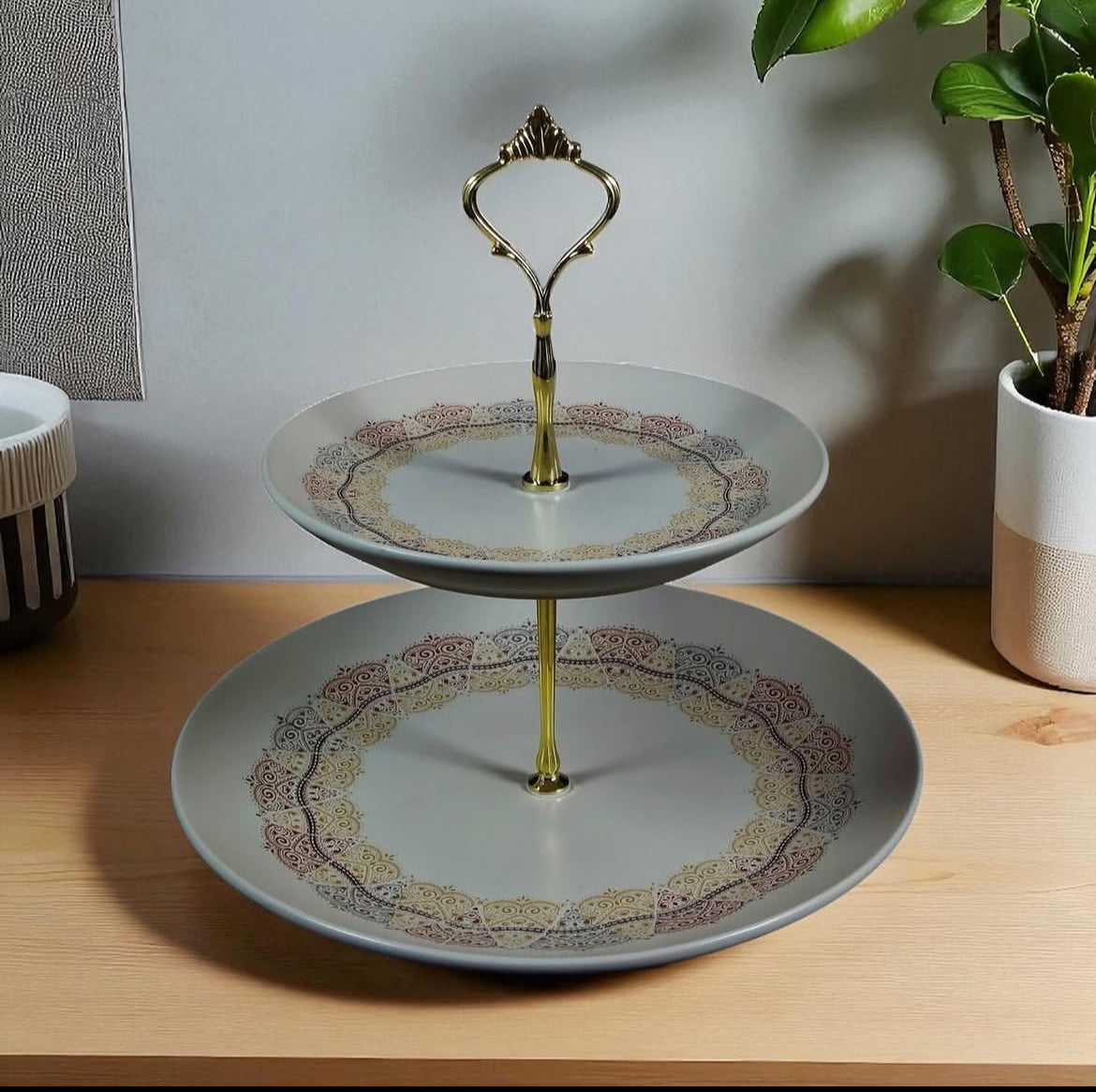 Two-Tier Porcelain Cookie Flotera