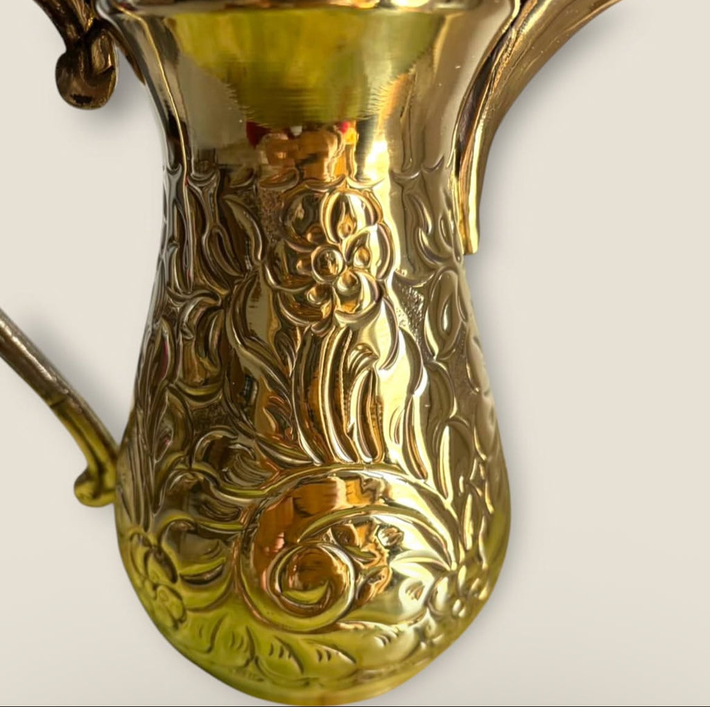 Copper Dallah: Authentic Arabic Design