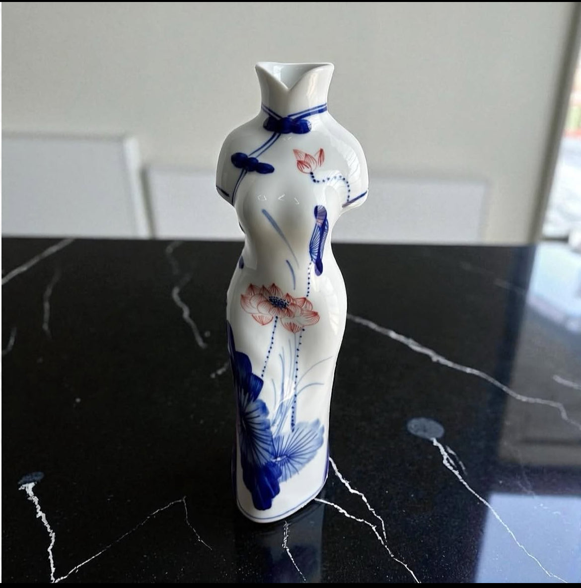 Bleu Blanc Mannequin Vase – Hand-Painted Porcelain