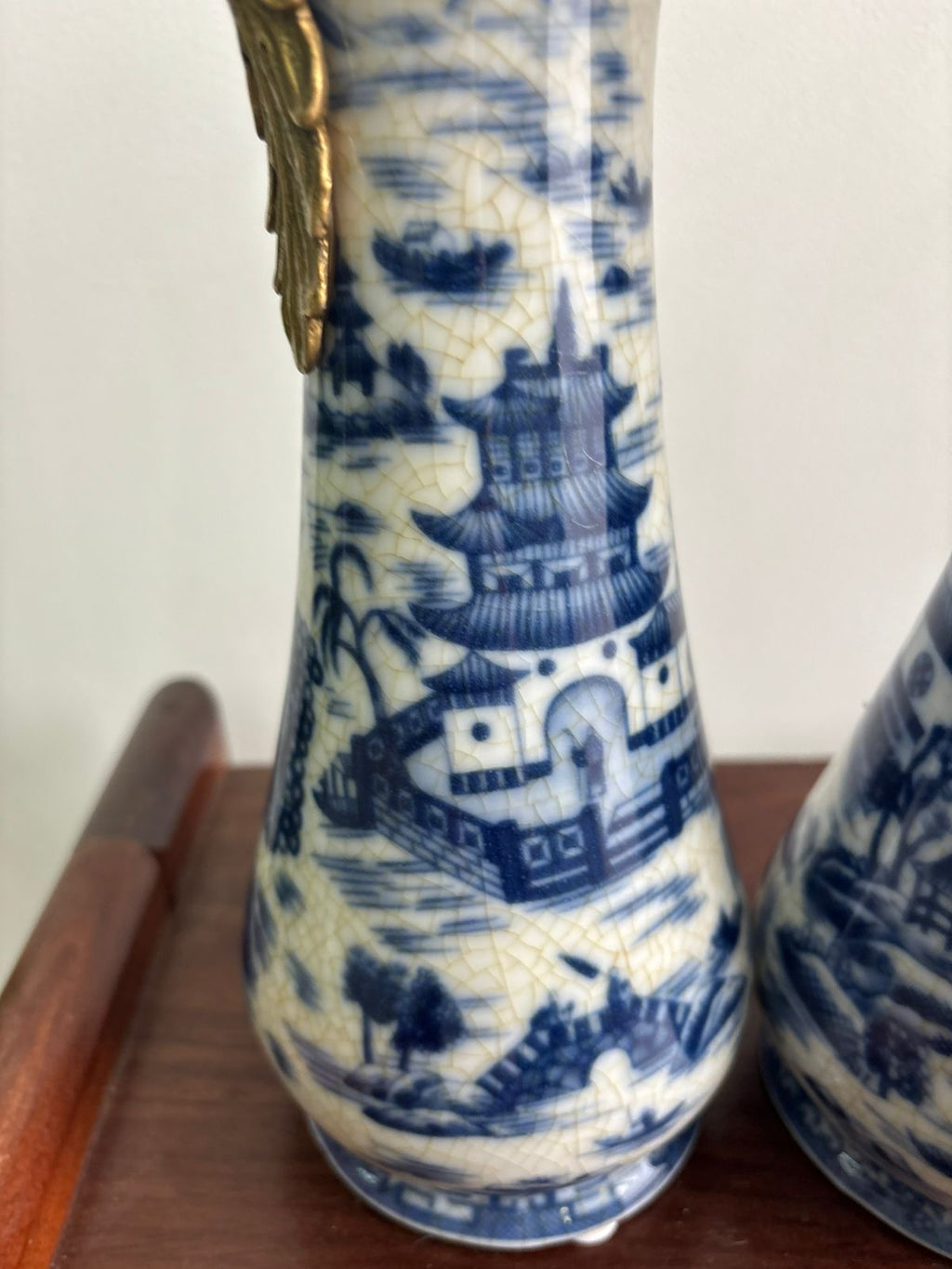 Sèvres Château Carafe – Bleu Blanc with Bronze Detailing